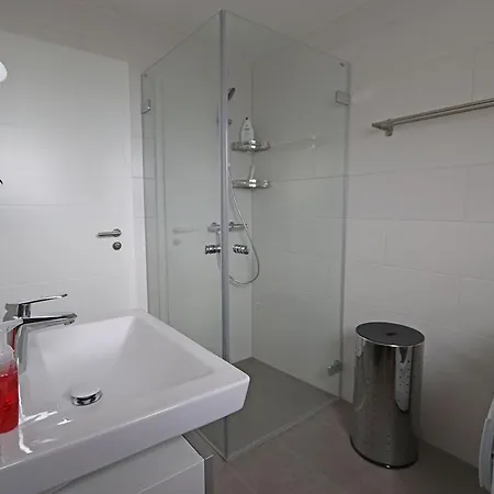 Appartement Adel Am Herzzentrum *